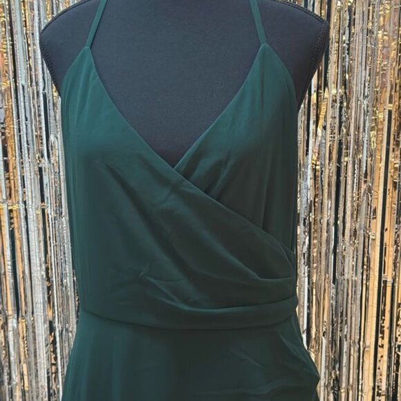 NWT vow'd bridesmaid dress open back chiffon dark green size 16 prom/homecoming - Picture 3 of 5